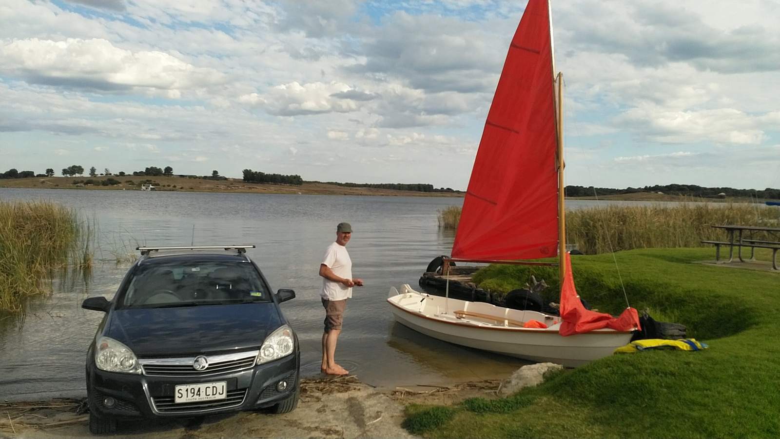 Classic Wooden sailing dinghy