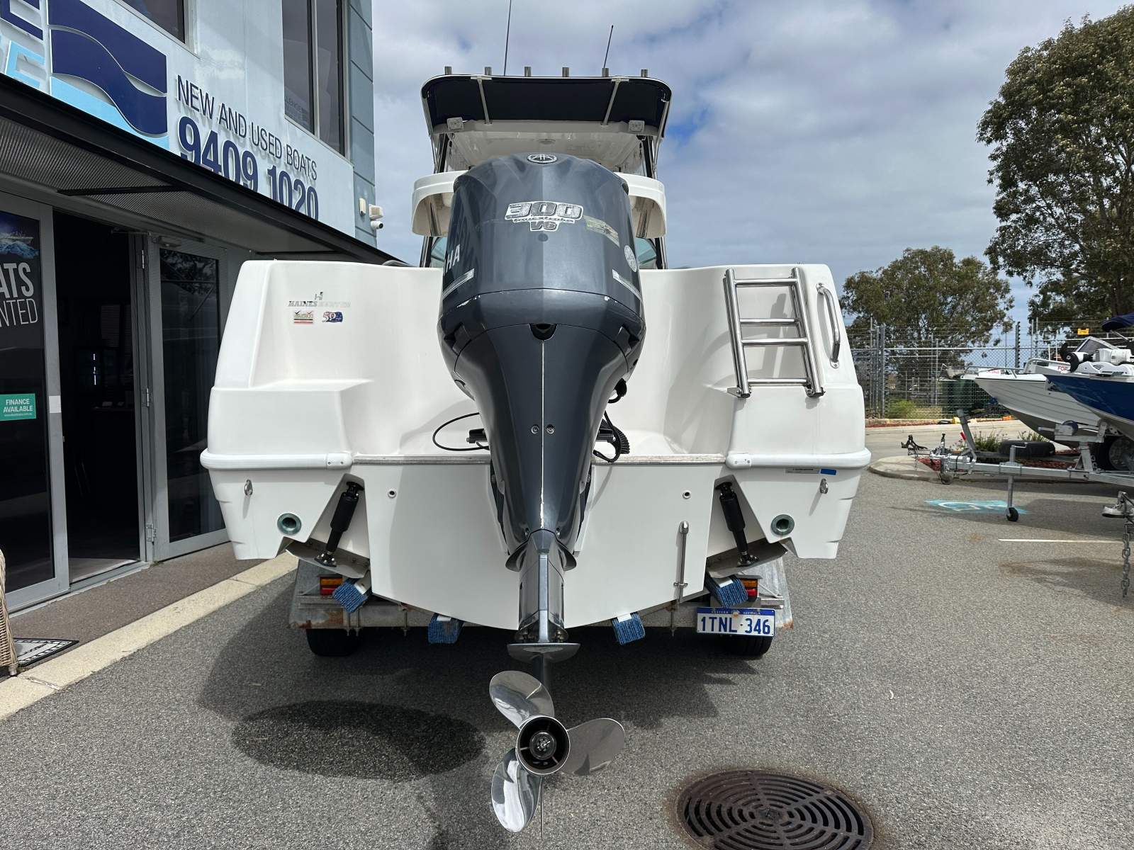 Haines Hunter 760 R - 300 HP Yamaha 4 stroke Hardtop