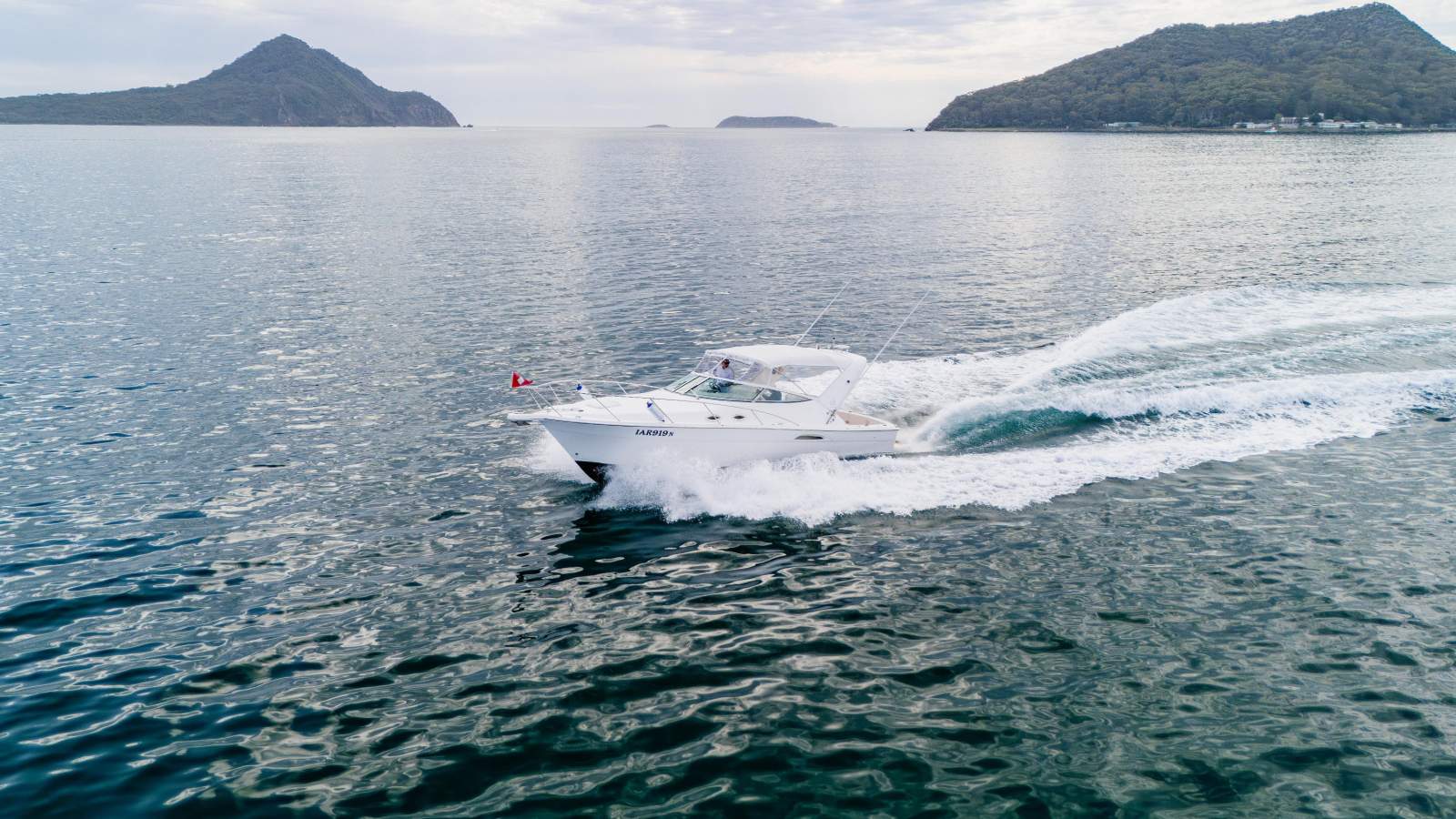 Riviera 3000 Offshore Series 2