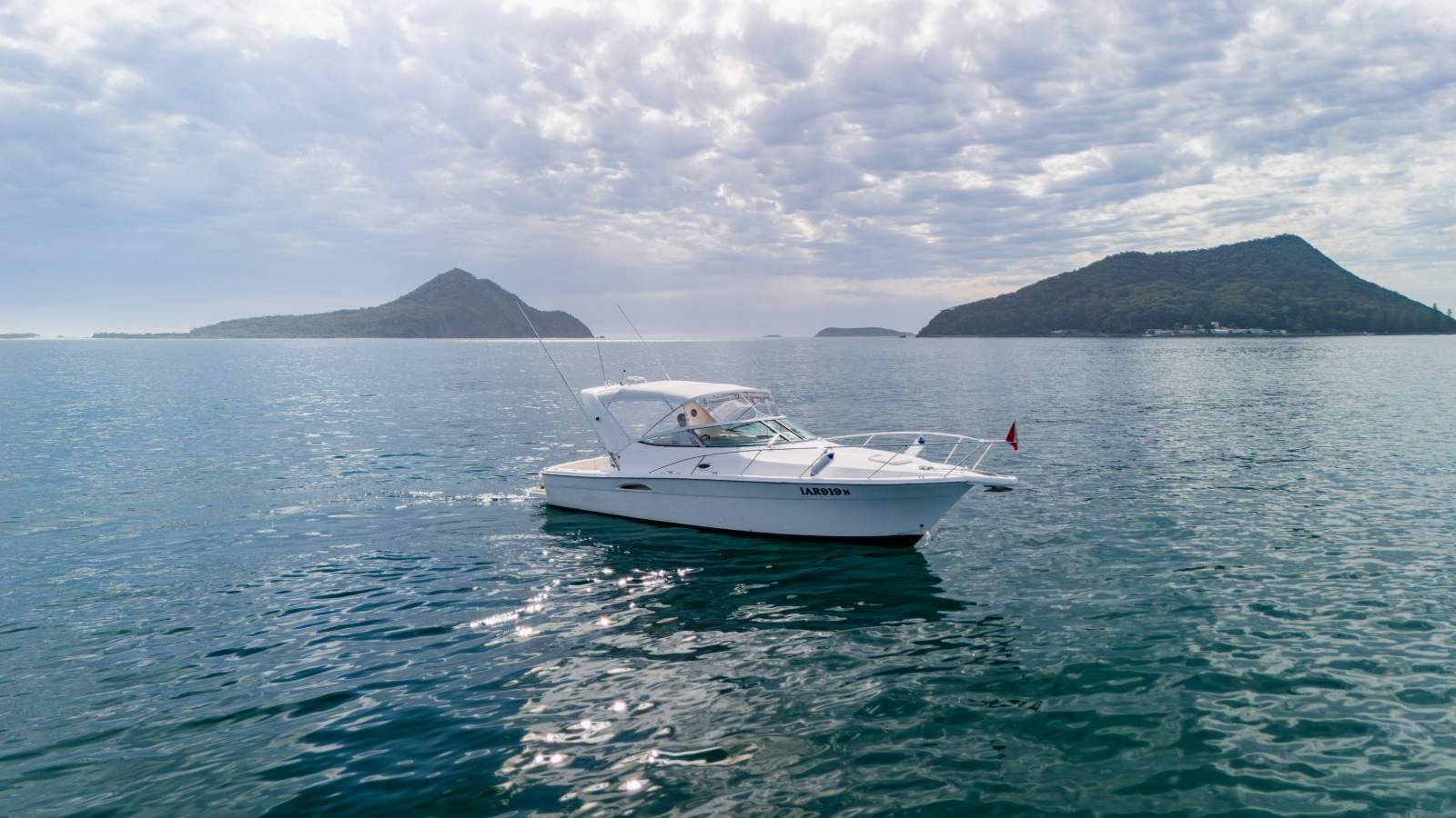 Riviera 3000 Offshore Series 2
