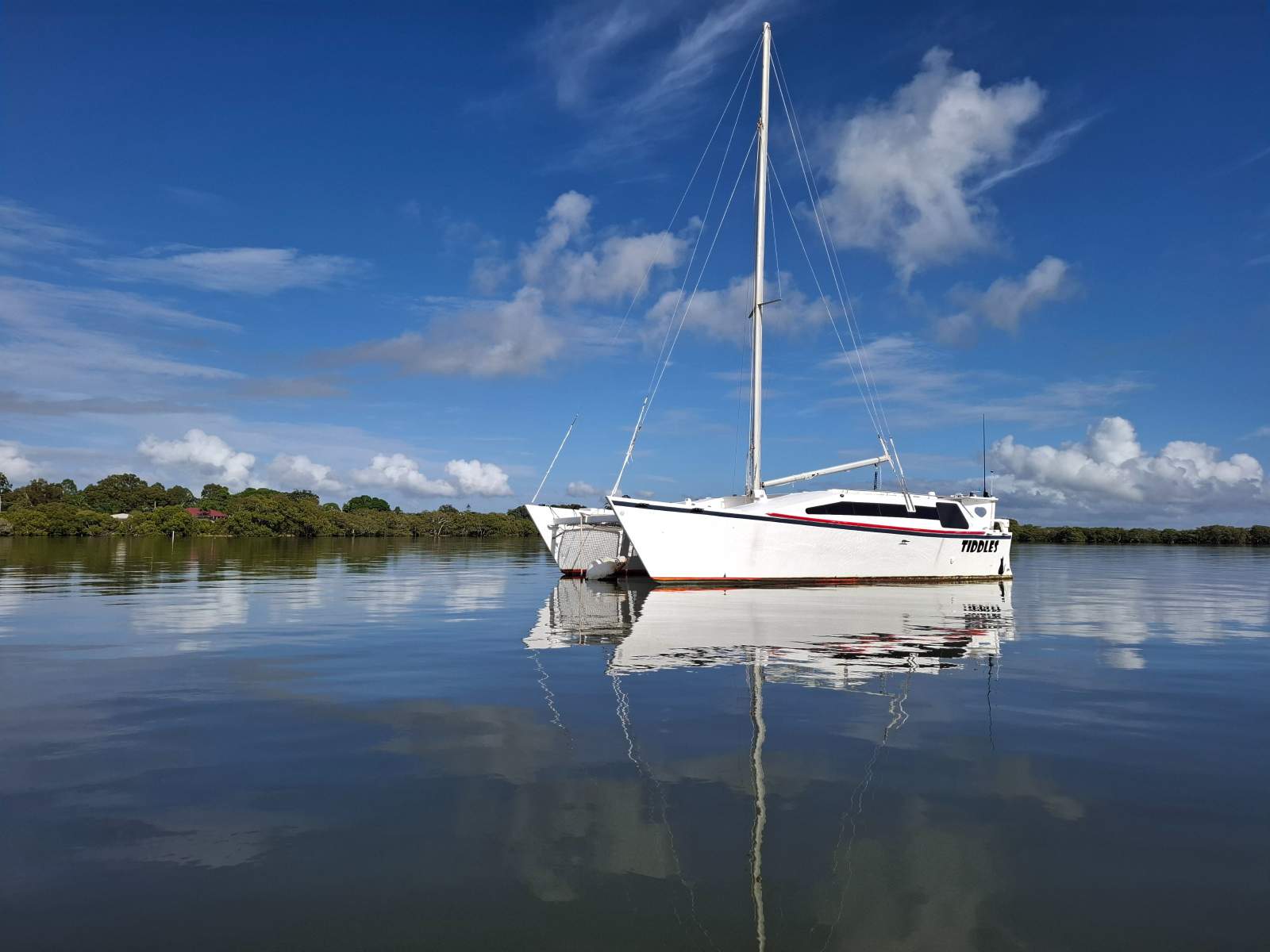 Woods Design Windsong - 9m deep V hull ocean cruis