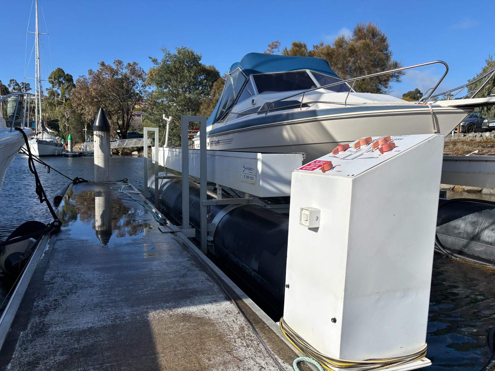 Hydro Lift Air Dock