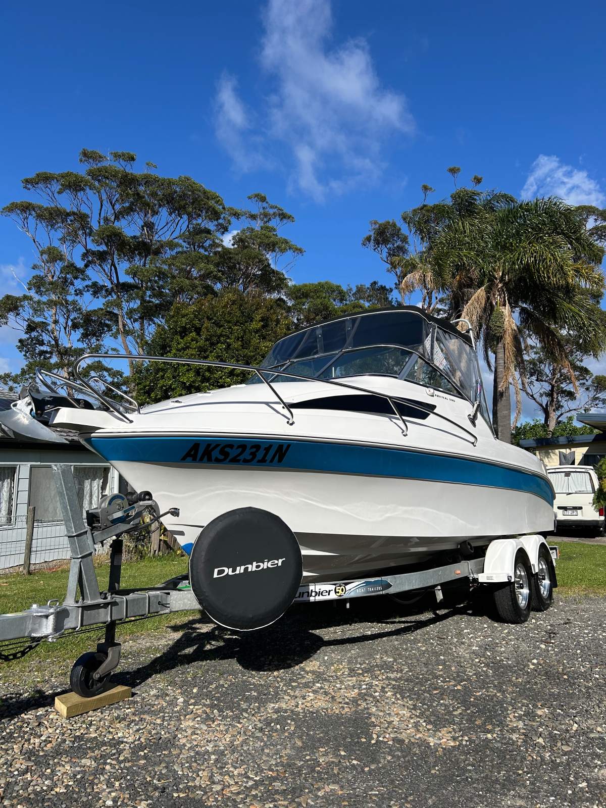 Revival R580