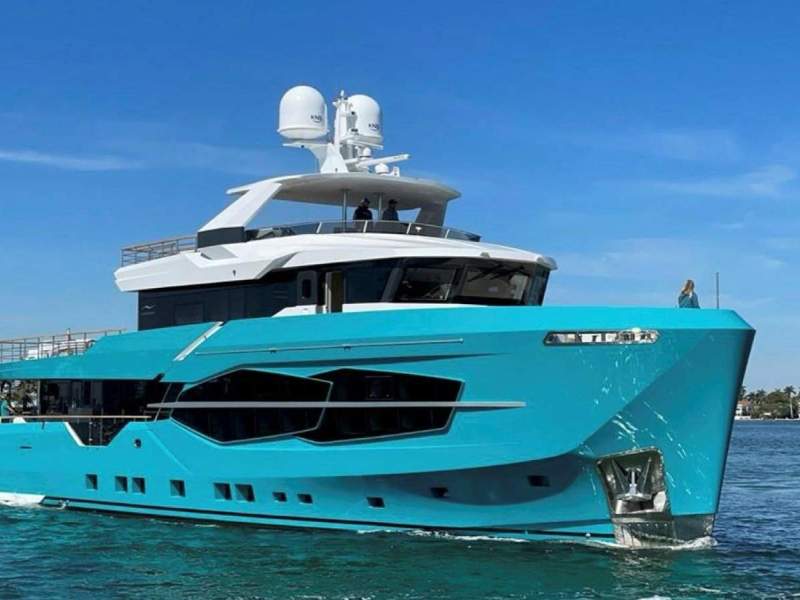 Numarine 32XP Refit 2025 | 5-Year RINA Survey | Low Hrs