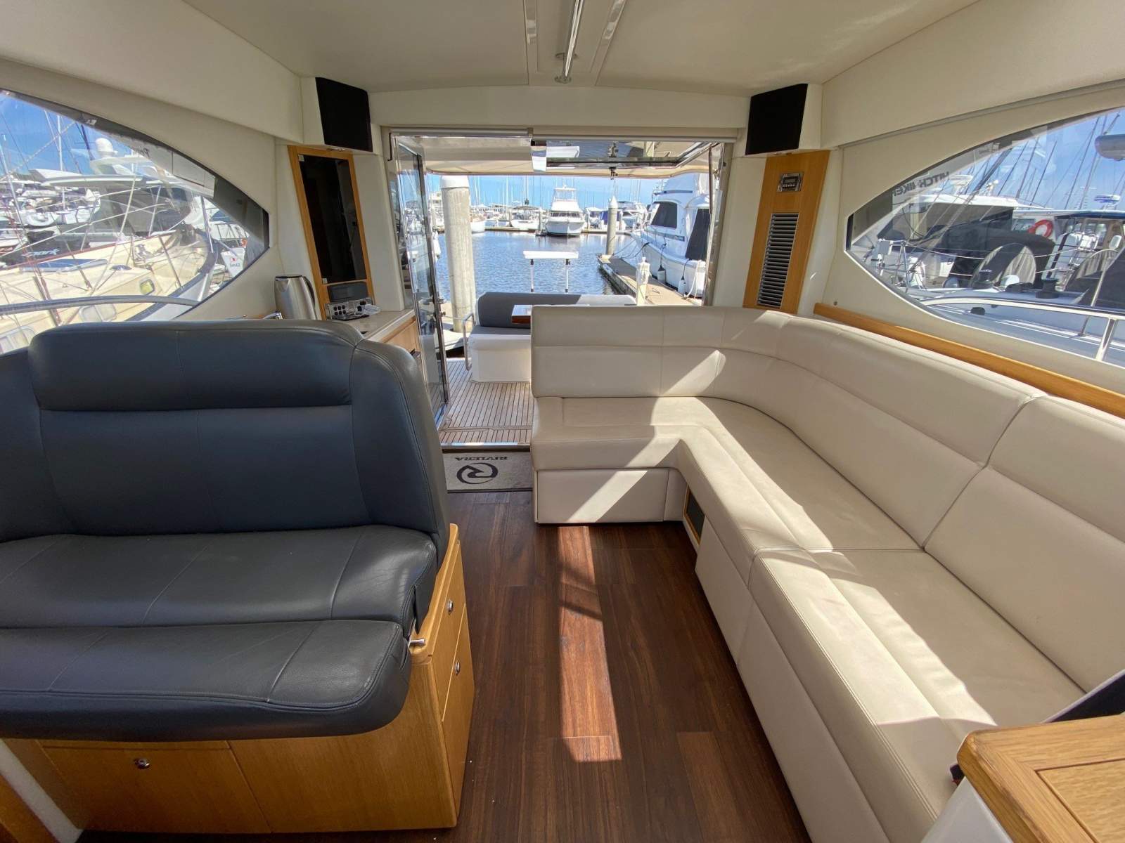 Riviera 3600 Sport Yacht Series 11