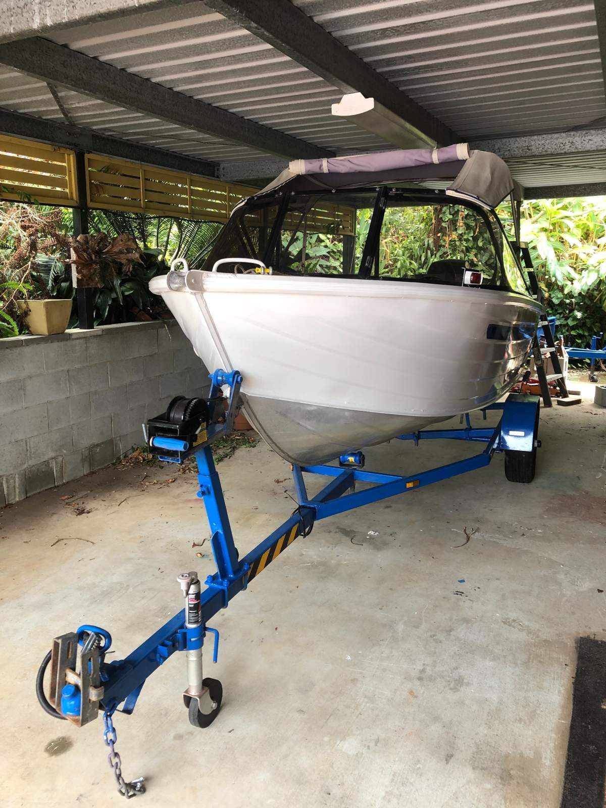 Quintrex 410 Estuary Angler