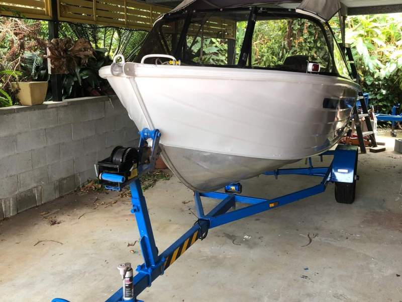 Quintrex 410 Estuary Angler
