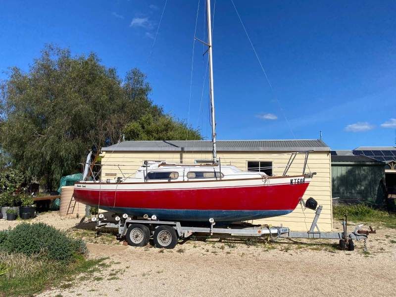 Bonito 22 Motor Sailer