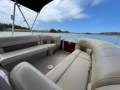 Sun Tracker Party Barge 22 XP3 - with trailer