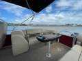 Sun Tracker Party Barge 22 XP3 - with trailer