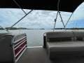 Sun Tracker Party Barge 22 XP3 - with trailer