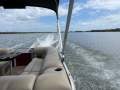 Sun Tracker Party Barge 22 XP3 - with trailer