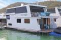 Houseboat Holiday Home on Lake Eildon:Pistol Knight on Lake Eildon