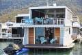 Houseboat Holiday Home on Lake Eildon:Pistol Knight on Lake Eildon