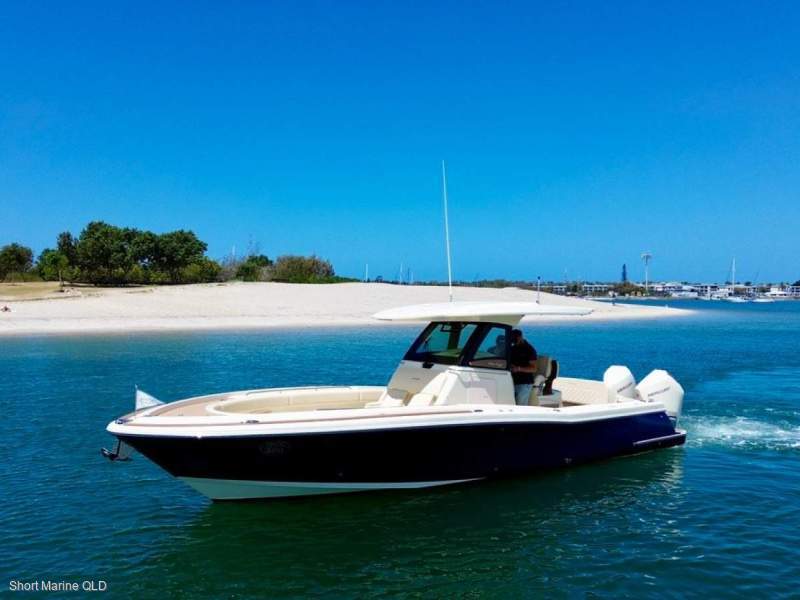 Chris Craft Catalina 30
