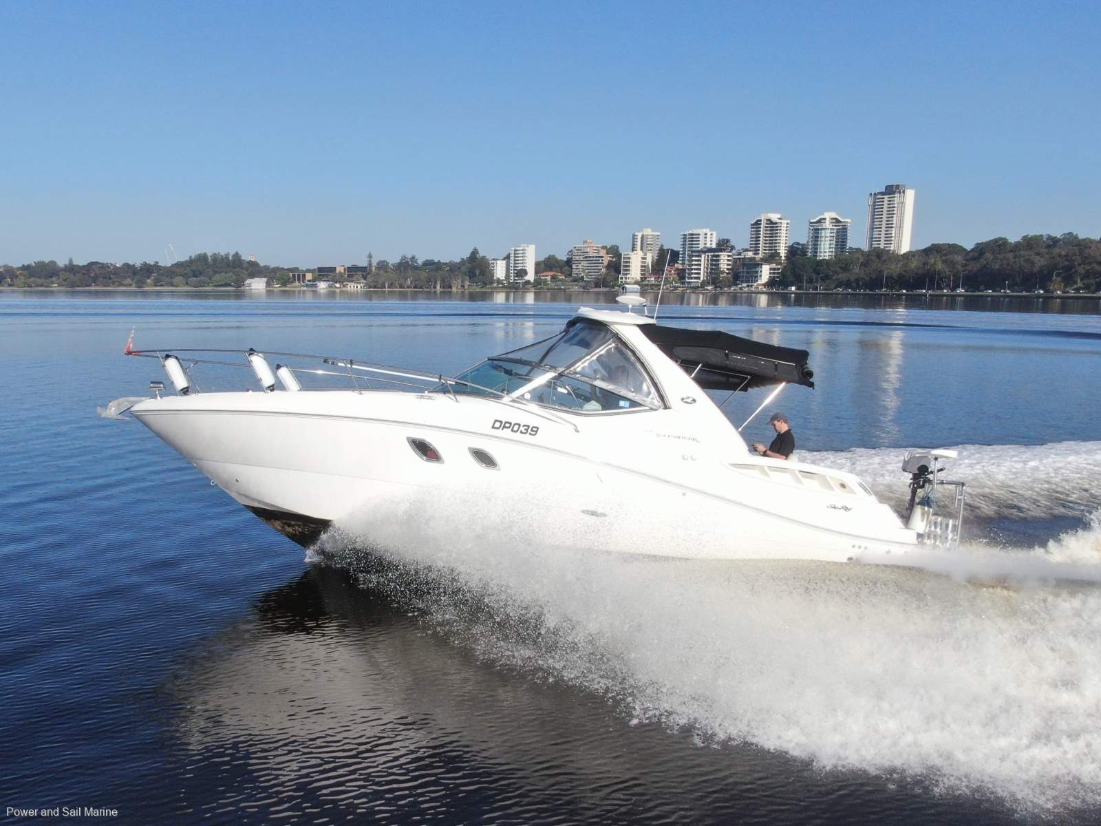 Sea Ray 335 Sundancer Rare Shaft Driven, Bow & Stern Thrusters