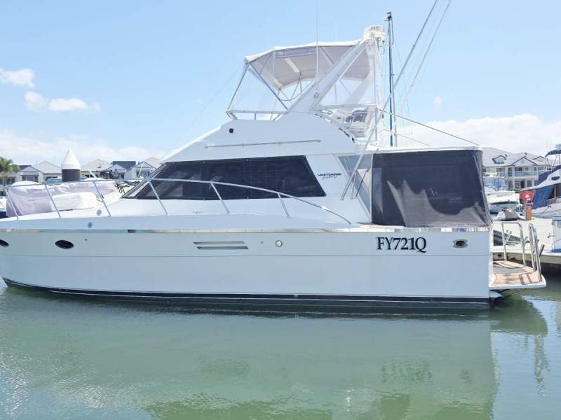 Pacific 42 Flybridge