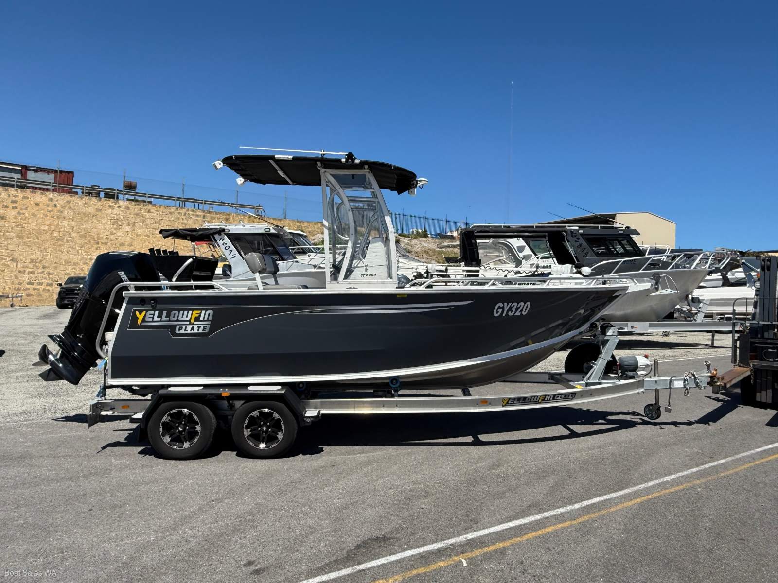 Yellowfin Plate 6200 Centre Console 2023 MODEL WITH 99HRS SUIT NEW BOAT BUYER