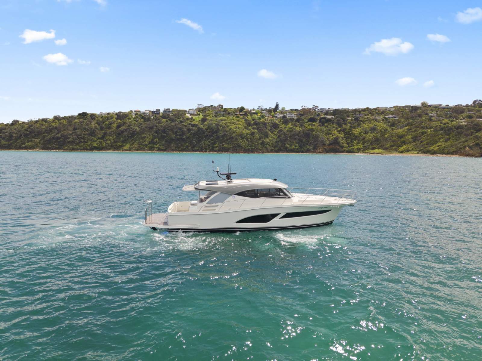 Riviera 465 SUV Boat Brokers of Tasmania