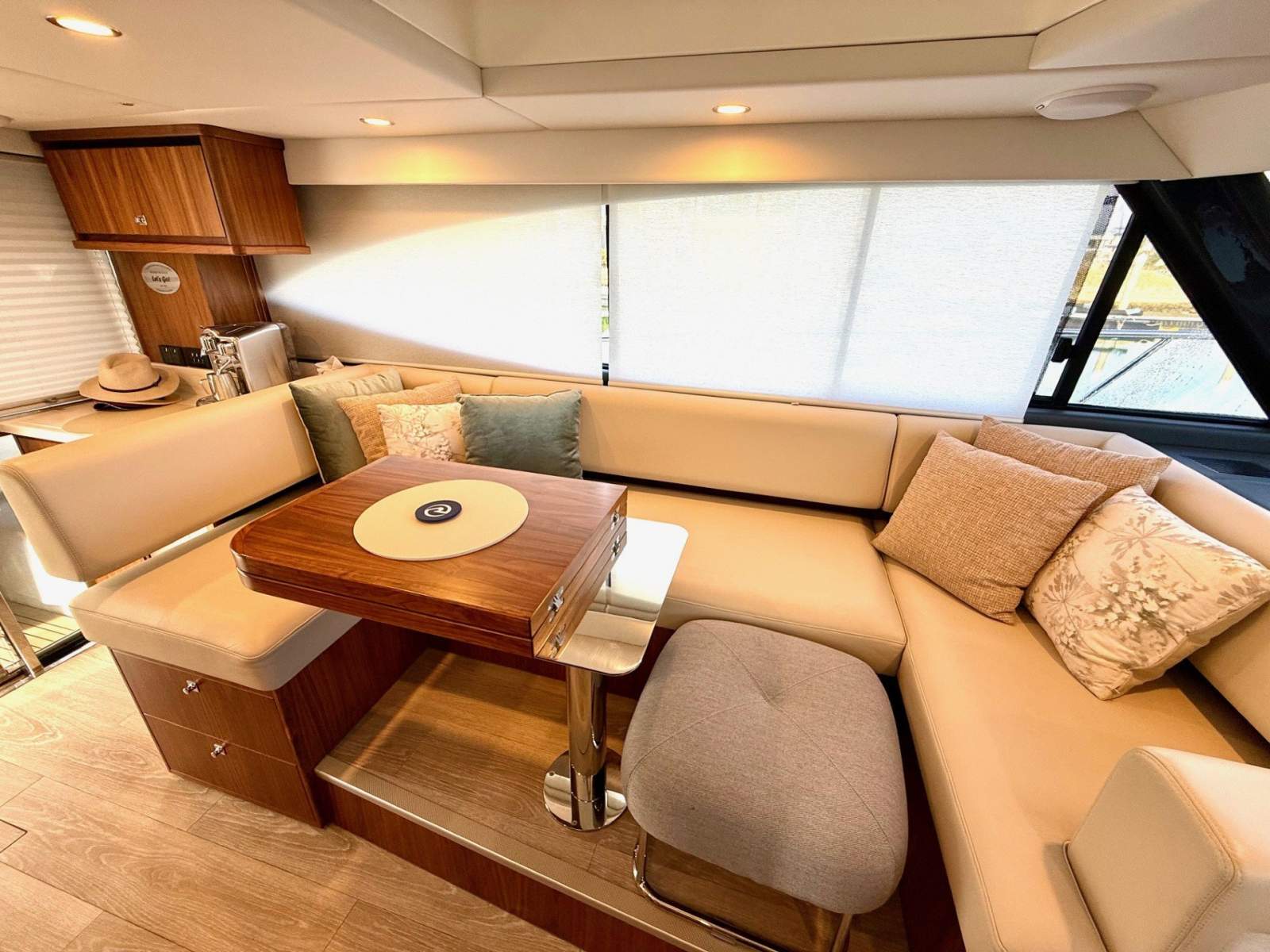  Riviera 465 SUV Boat Brokers of Tasmania