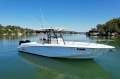 Boston Whaler 320 Outrage Boston Whaler 320 Outrage