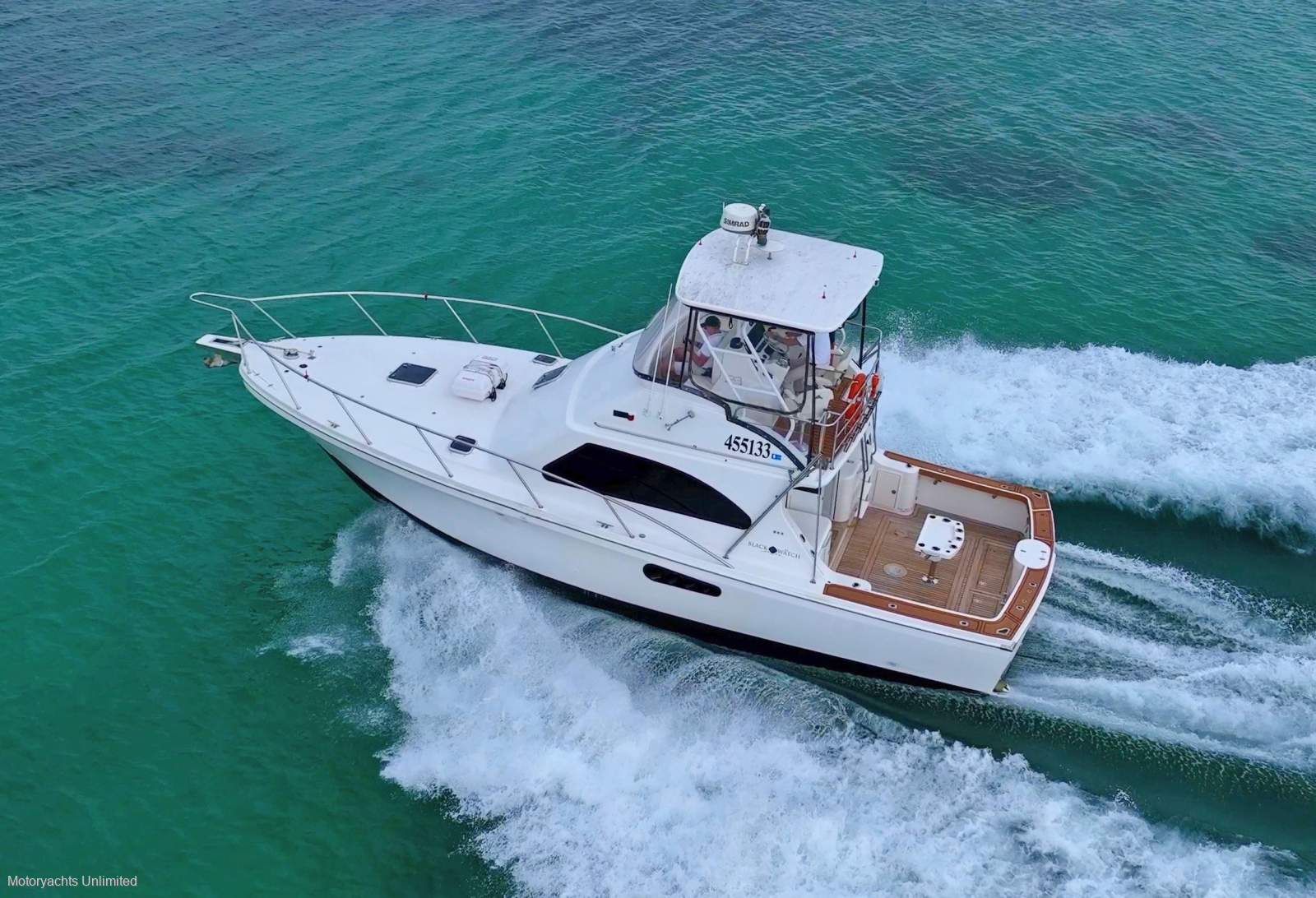 Black Watch 40 Flybridge Certified in 2C Survey. Re-powered in 2020