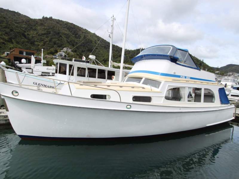 Robert Brooke 10.6m Launch