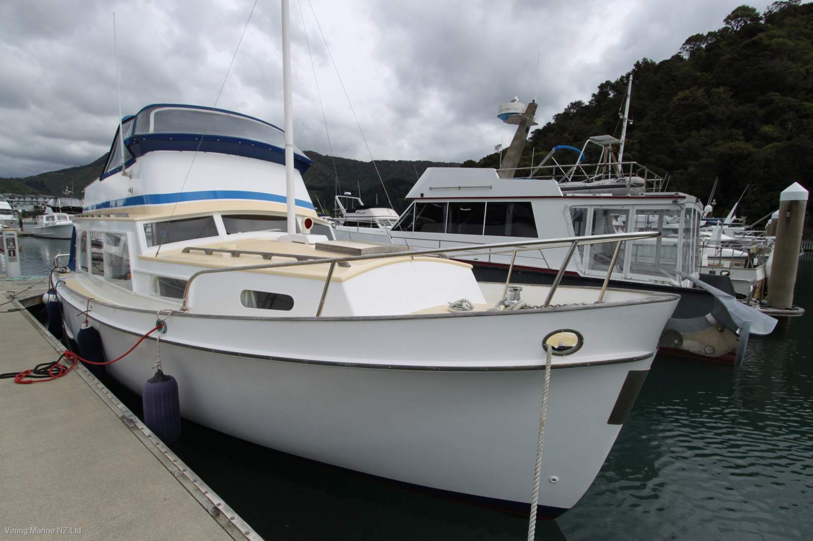 Robert Brooke 10.6m Launch