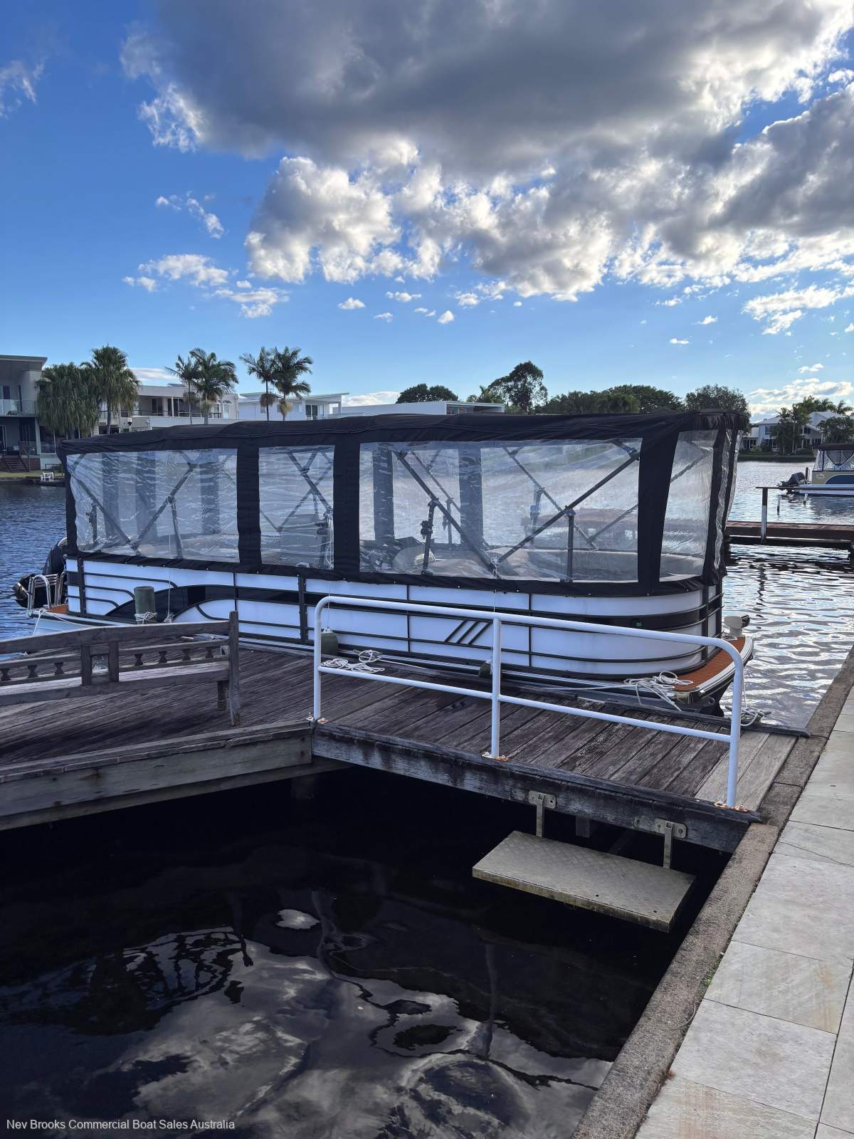Luxury Pontoon Boat