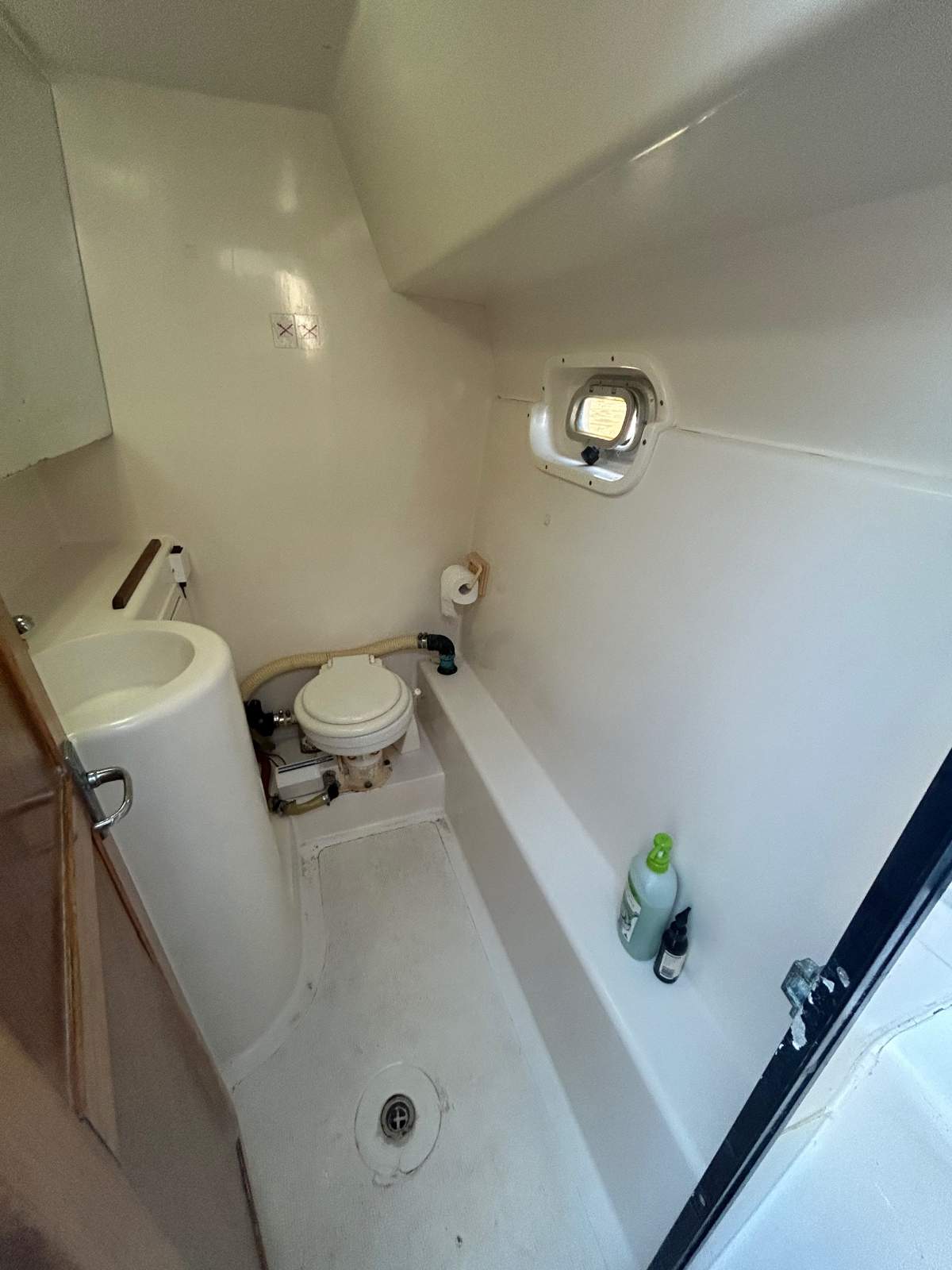 Seawind Venturer 3650 6 berth