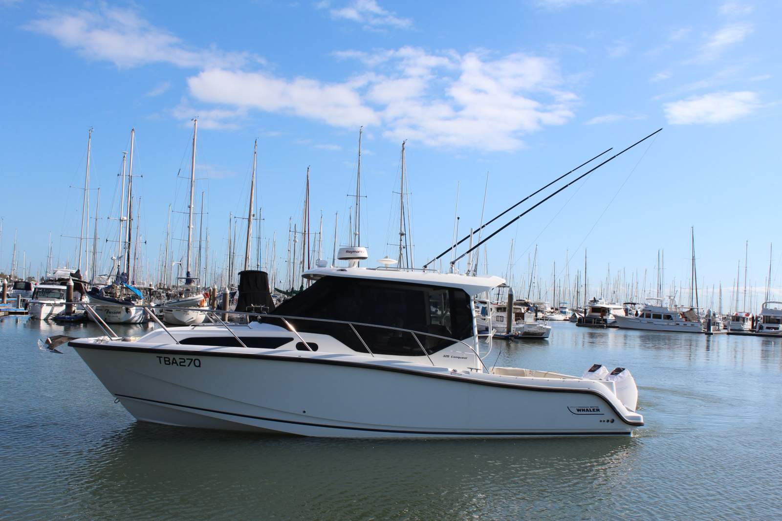 Boston Whaler 325 Conquest Boston Whaler 325 Conquest