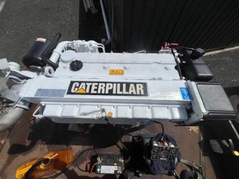 Caterpillar 3056 Marine Engine - 185 HP with ZF 80A Gearbox (3.5 Hours)