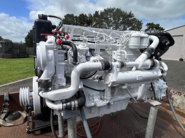 Caterpillar 3056 Marine Engine - 185 HP with ZF 80A Gearbox (3.5 Hours)