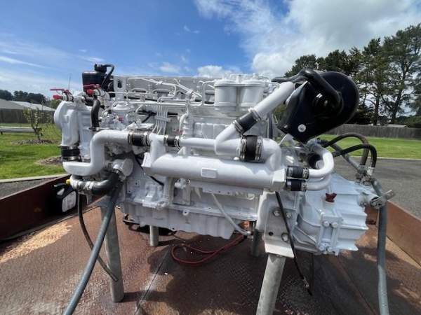 Caterpillar 3056 Marine Engine - 185 HP with ZF 80A Gearbox (3.5 Hours)