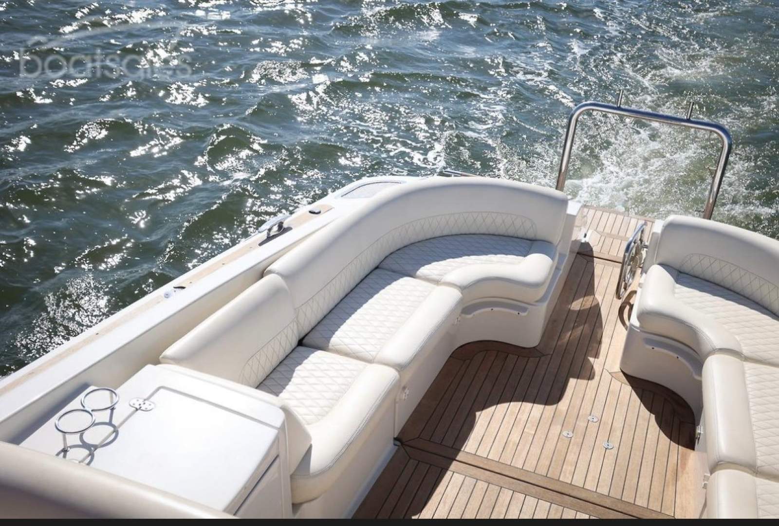 Chris Craft Corsair 36