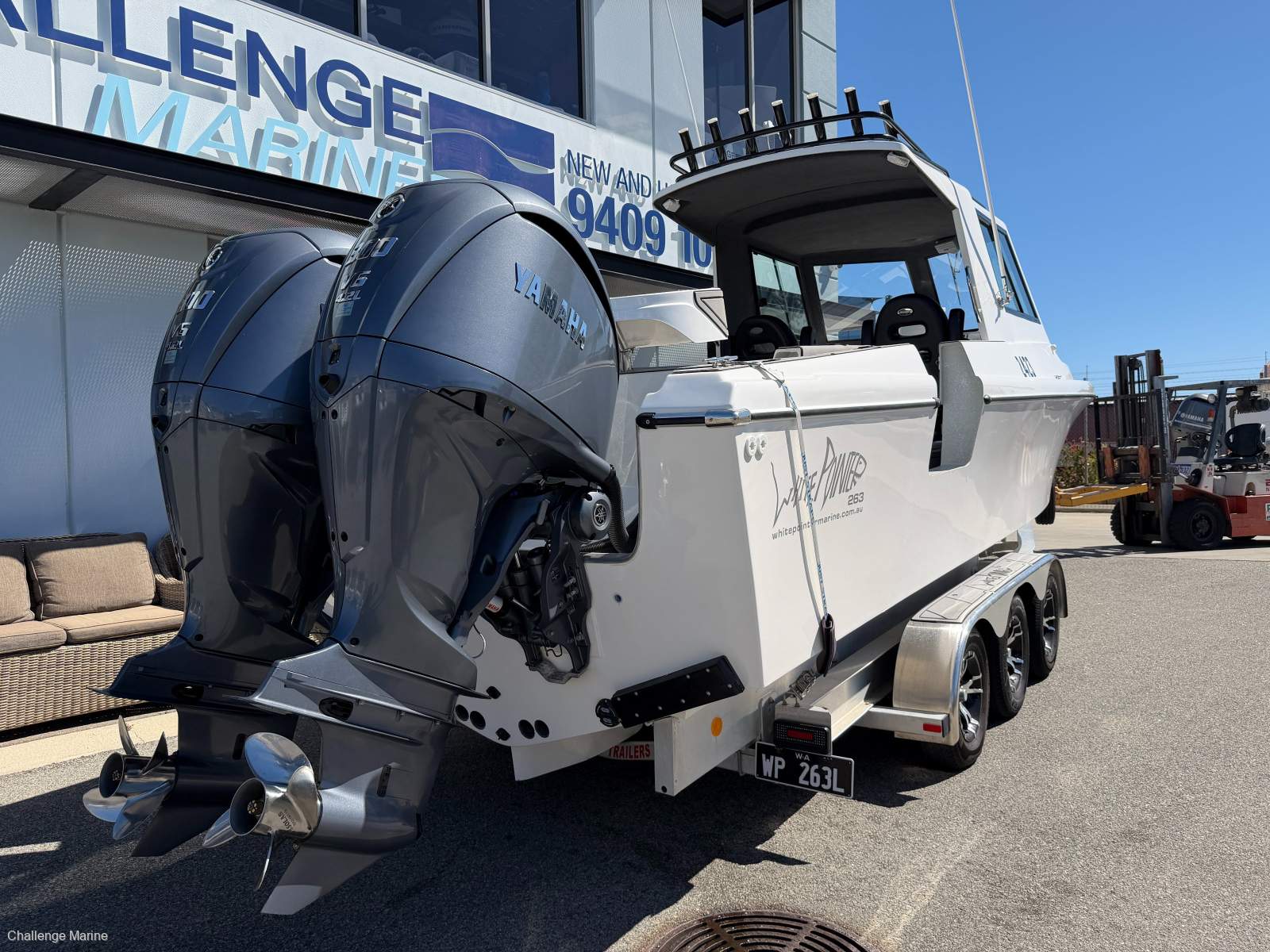 White Pointer 263 Twin 2024 Yamaha 300hp Full Helm master & Survey