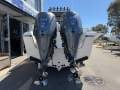 White Pointer 263 Twin 2024 Yamaha 300hp Full Helm master & Survey