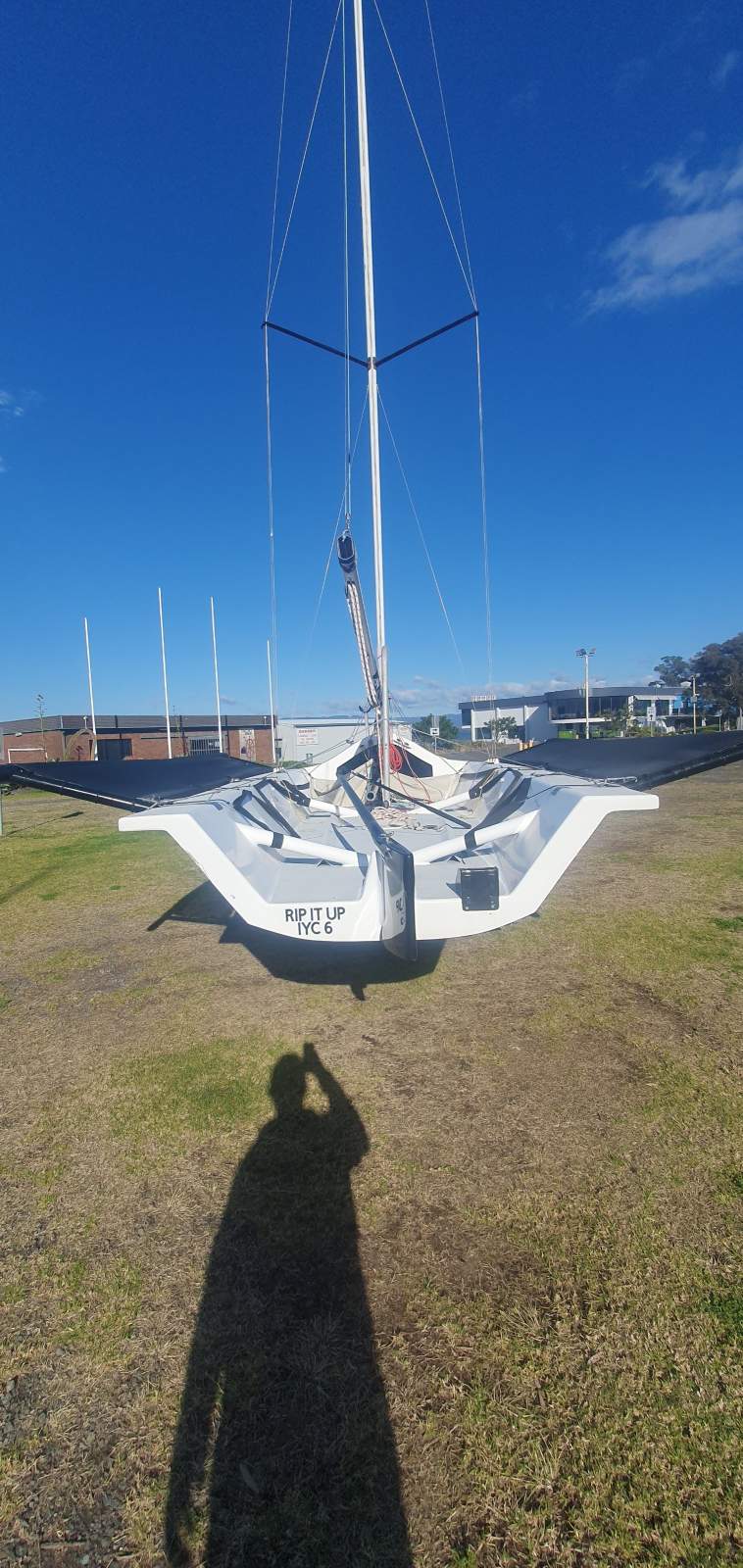 Knuckles 6.0 Sports Boat