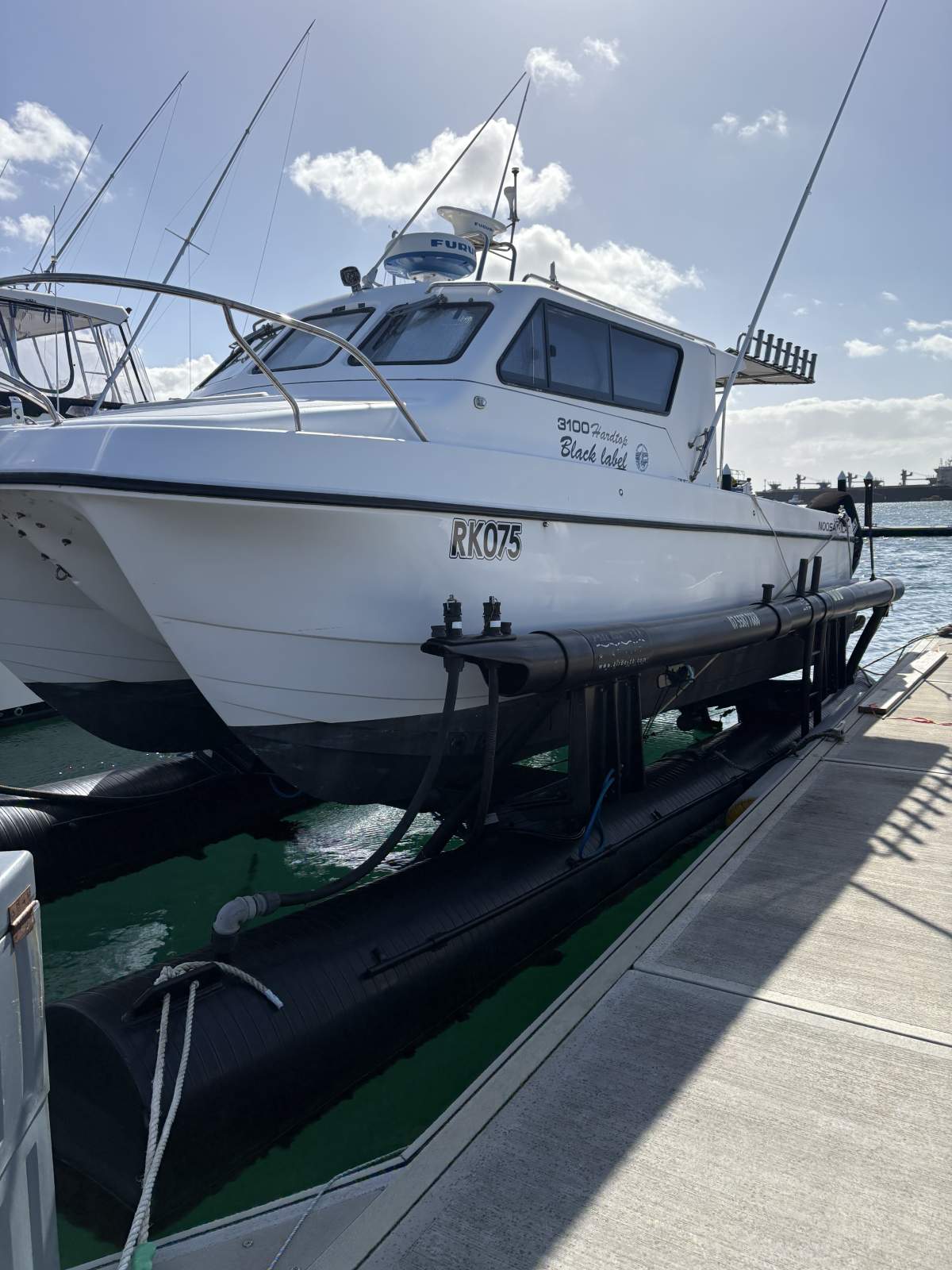 Noosa Cat 3100 Sports Cruiser