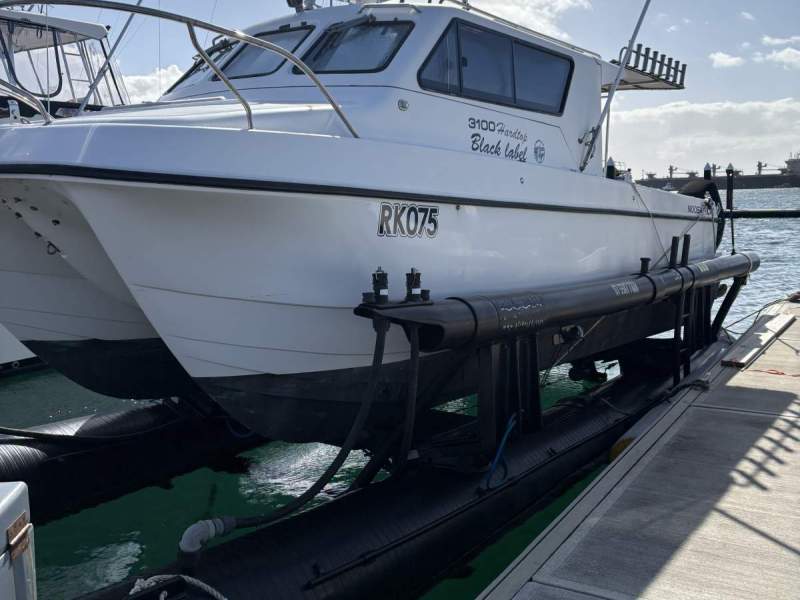 Noosa Cat 3100 Sports Cruiser