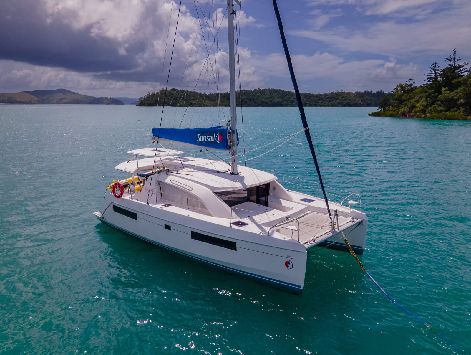 Leopard Catamarans 40 In Yacht Charter Program in Whitsundays