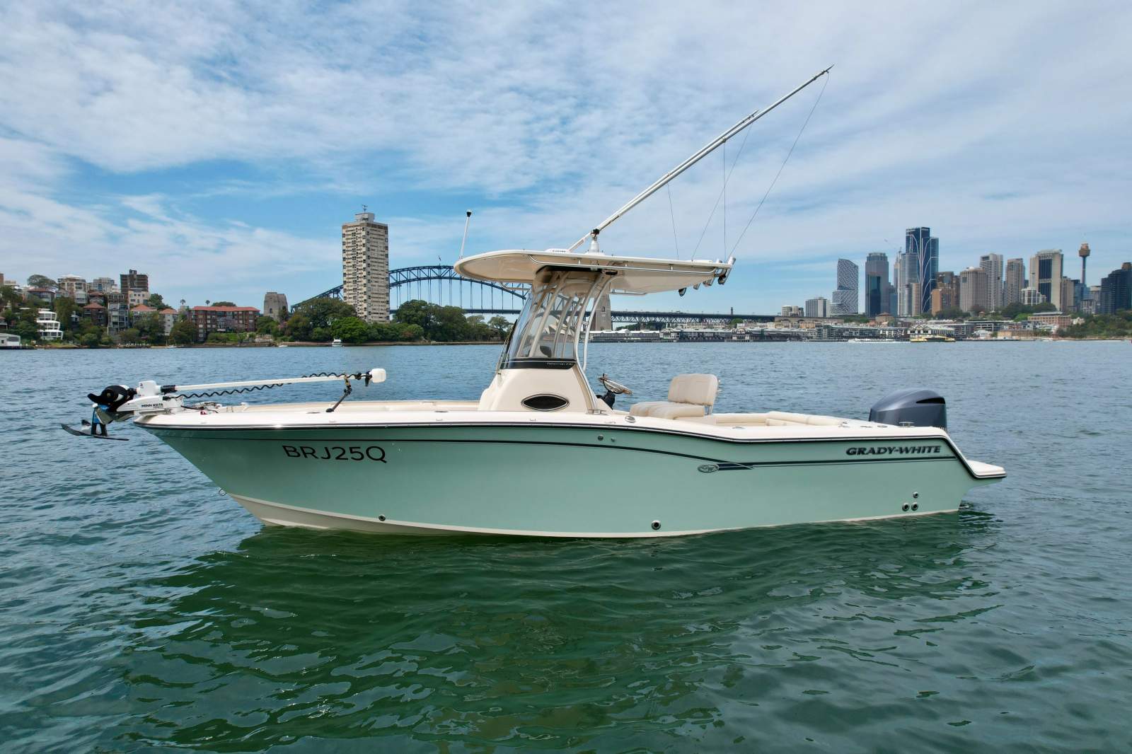 Grady-White Fisherman 236