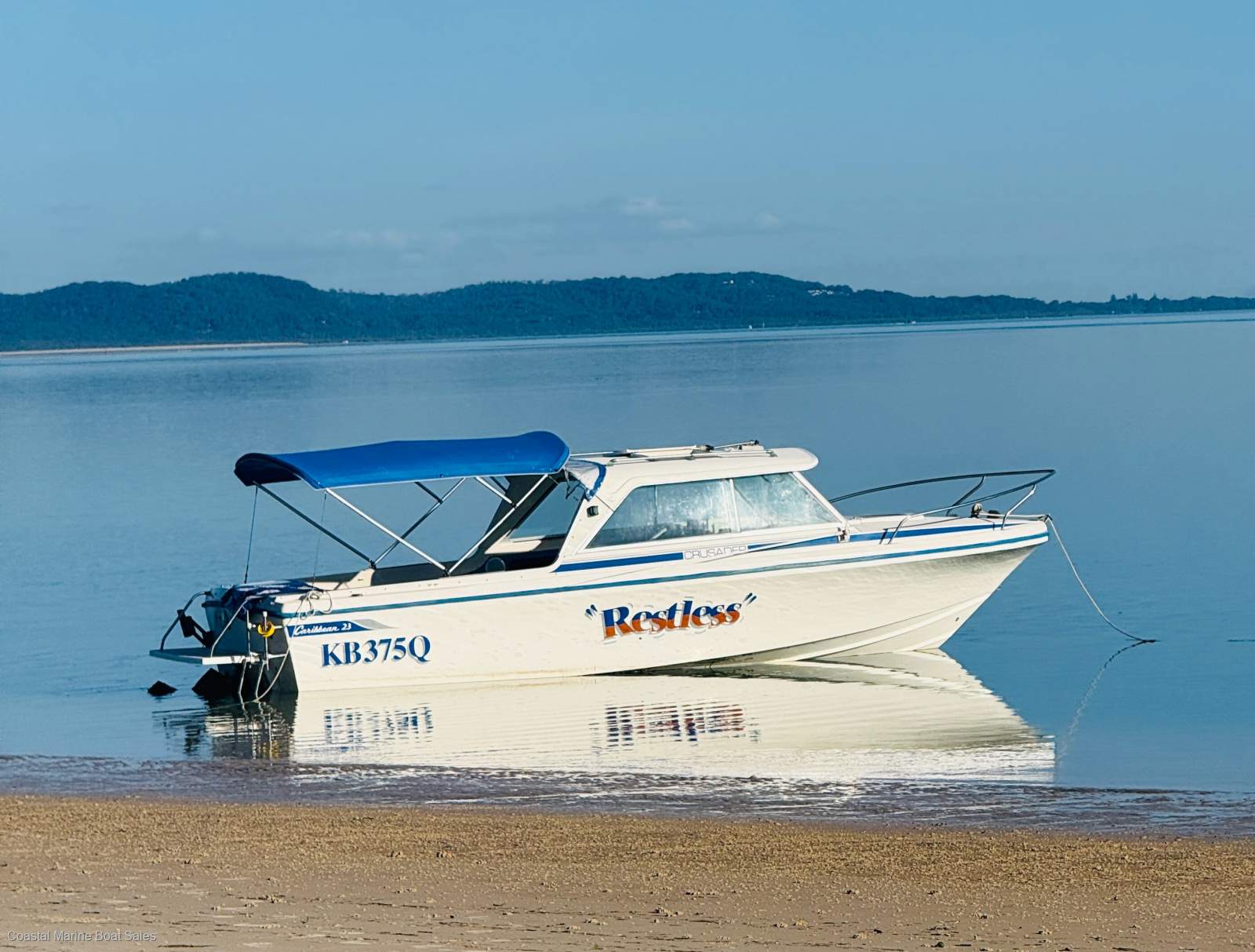 Caribbean 235 Crusader