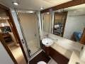 Sunseeker Manhattan 60:Master bathroom