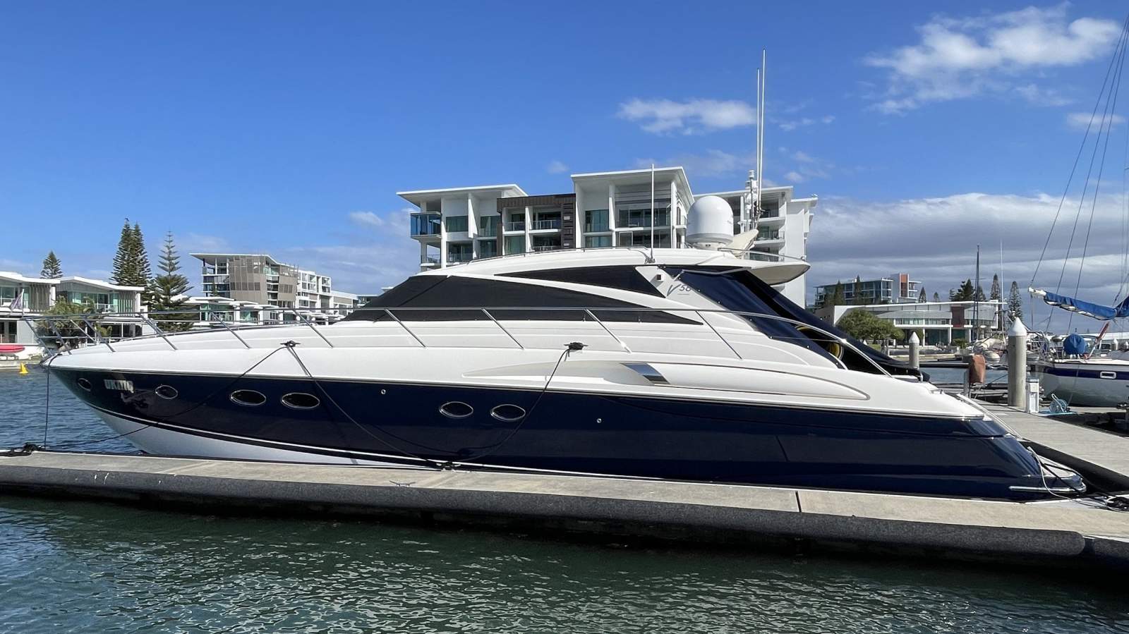 Princess V58 Open