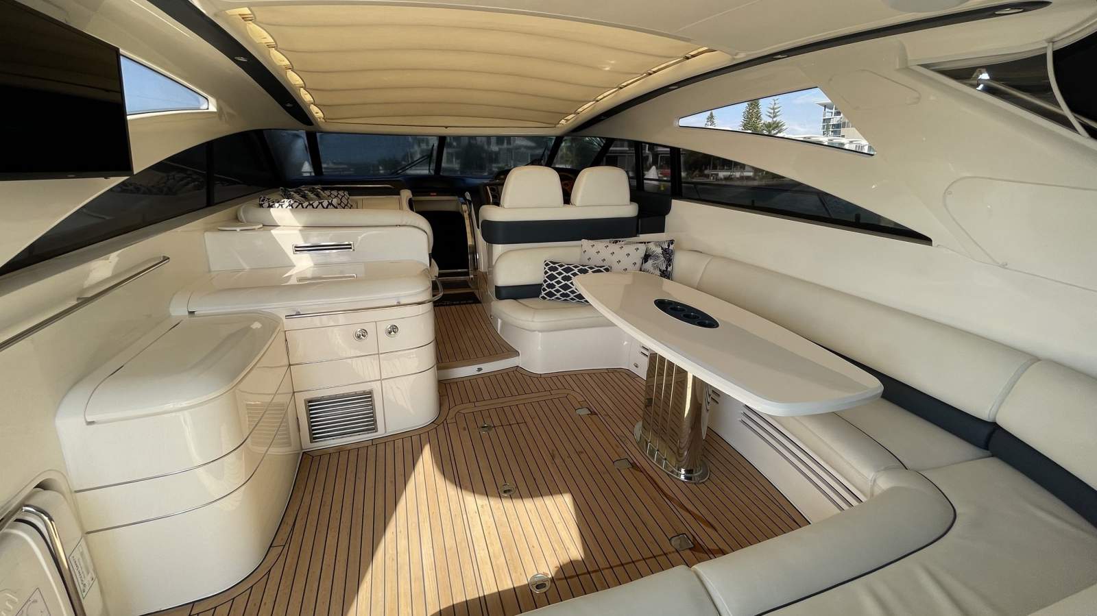 Princess V58 Open