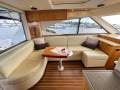 Riviera 4400 Sport Yacht