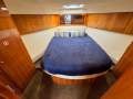 Riviera 4400 Sport Yacht