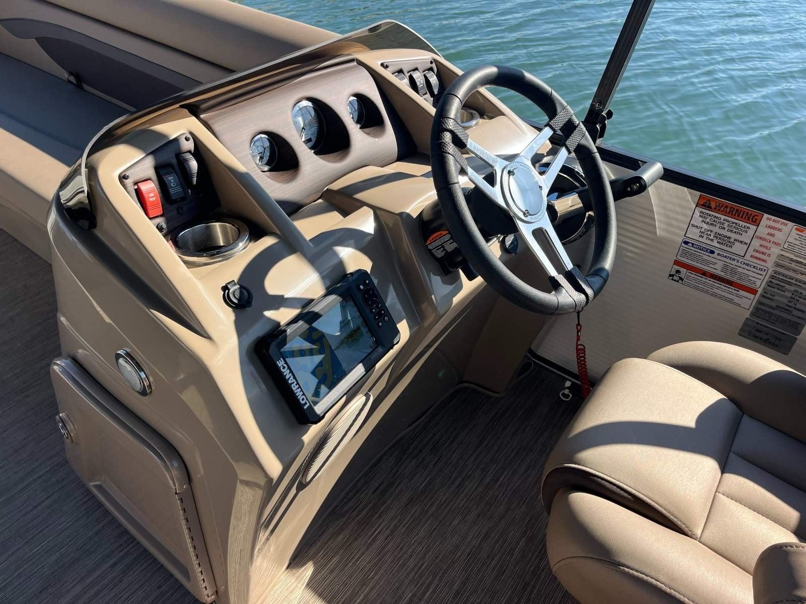 Bennington Pontoon Boat 21 SSR - 2023MY - Tri Hull
