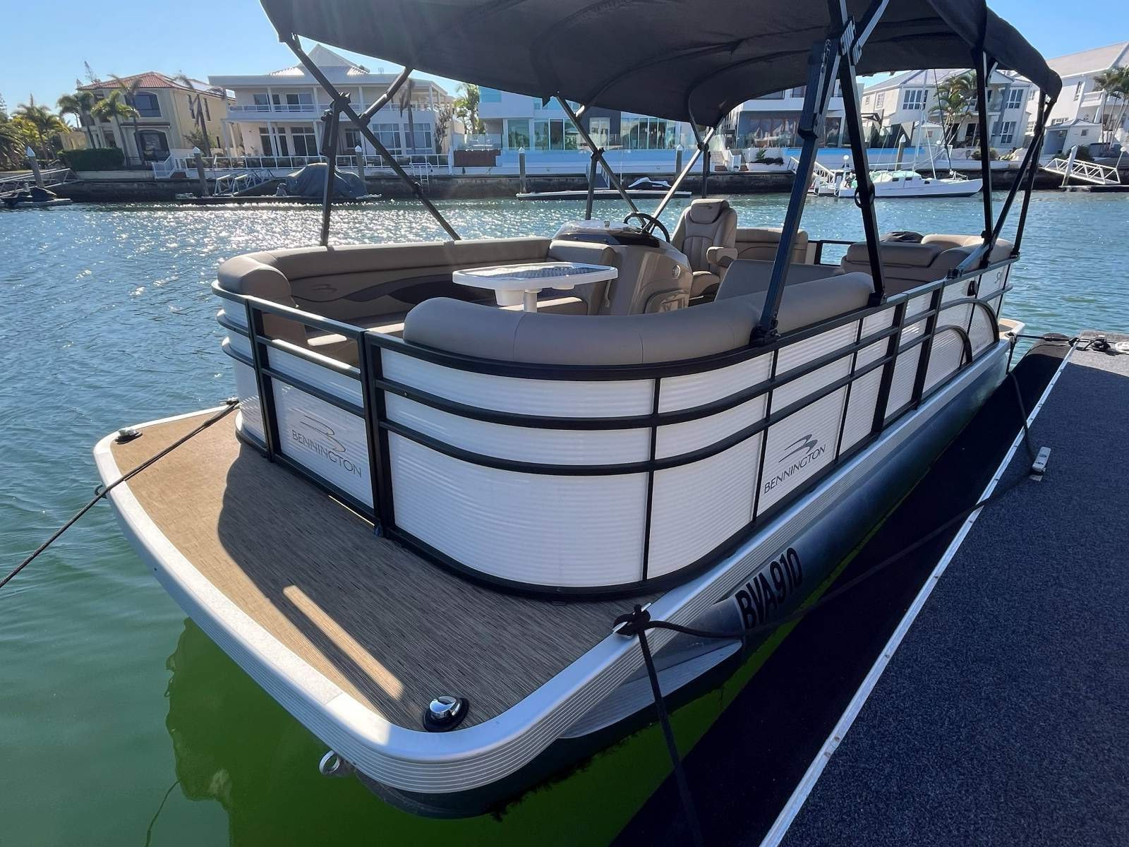 Bennington Pontoon Boat 21 SSR - 2023MY - Tri Hull